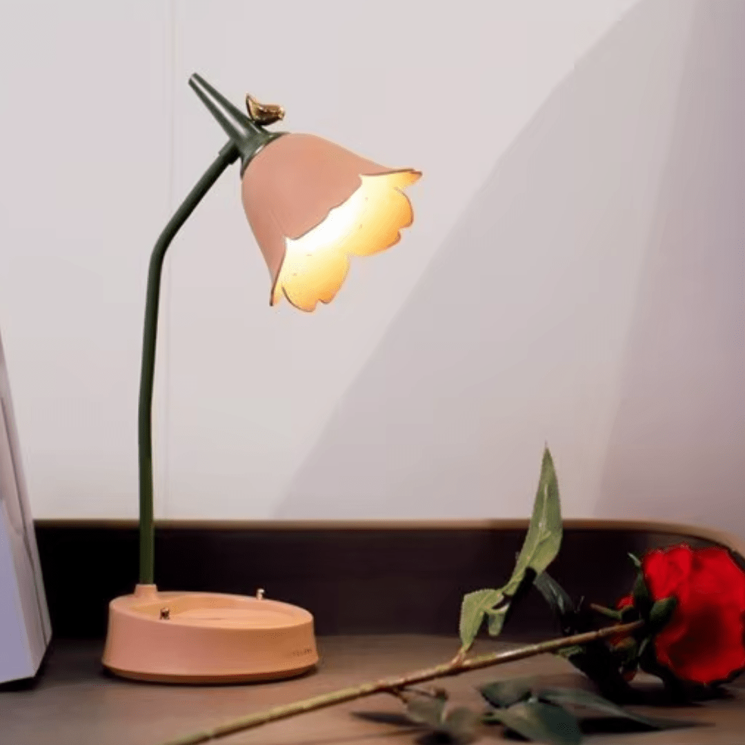 Jardioui Rose Lampe de Bureau LED Créative